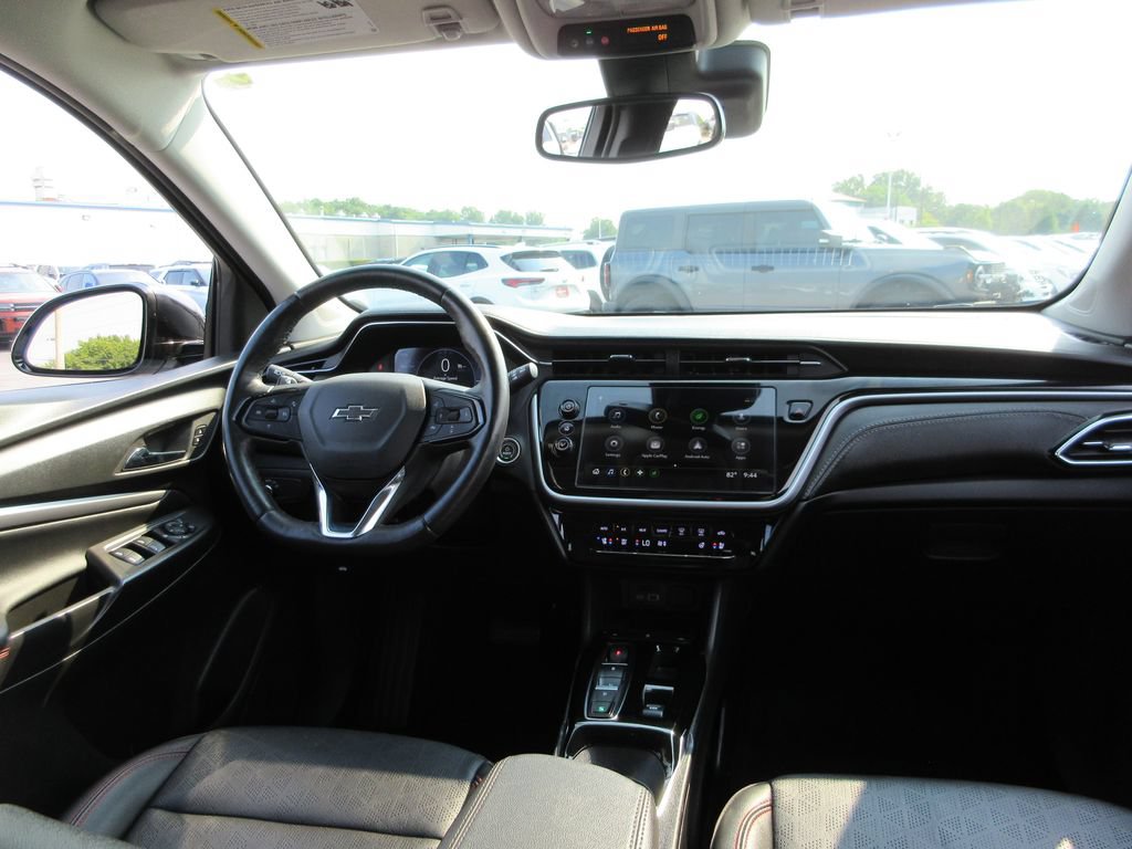 Certified 2023 Chevrolet Bolt EUV LT w/ Convenience Package FWD image 23