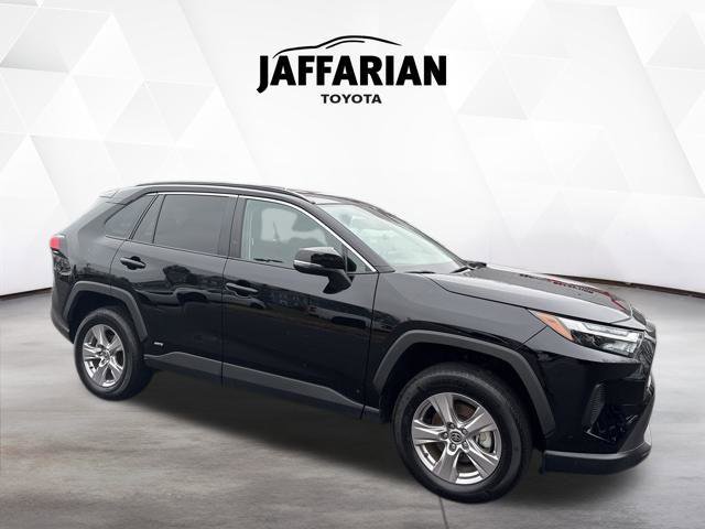 Certified 2025 Toyota RAV4 LE image 3