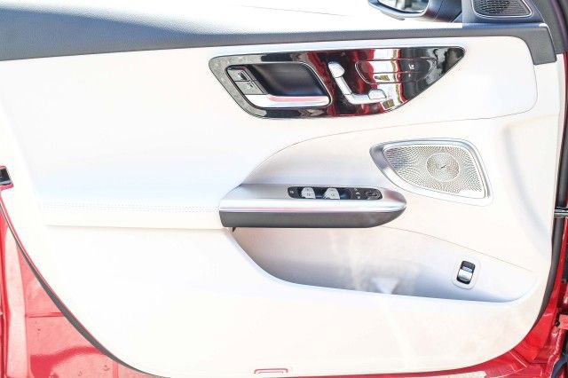 New 2025 Mercedes-Benz C 300 4MATIC Sedan image 22