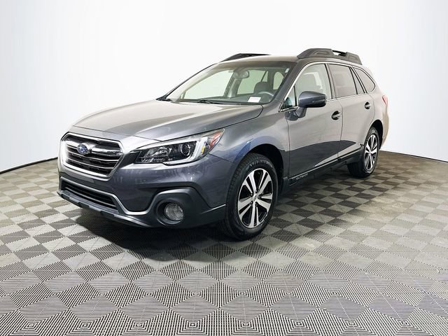 Used 2018 Subaru Outback 2.5i Limited image 4