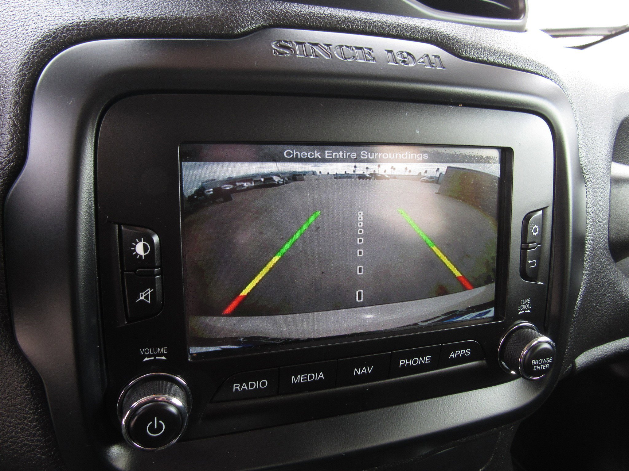 Used 2017 Jeep Renegade Trailhawk image 19