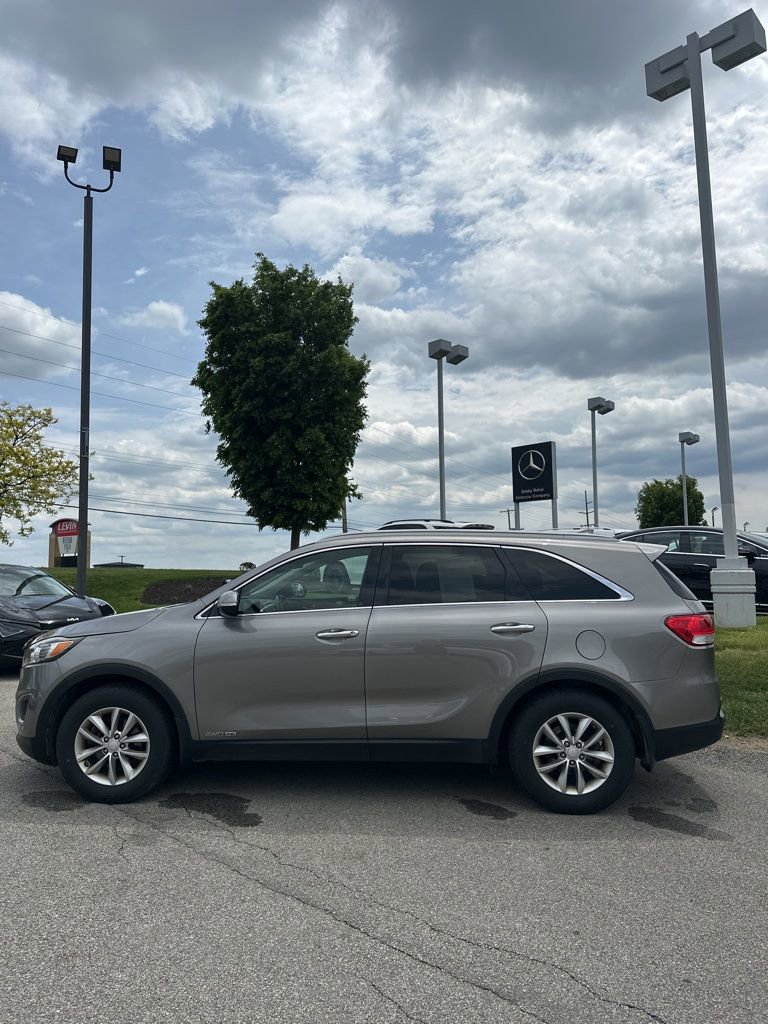 Used 2016 Kia Sorento LX w/ LX Convenience Package AWD/4WD image 27