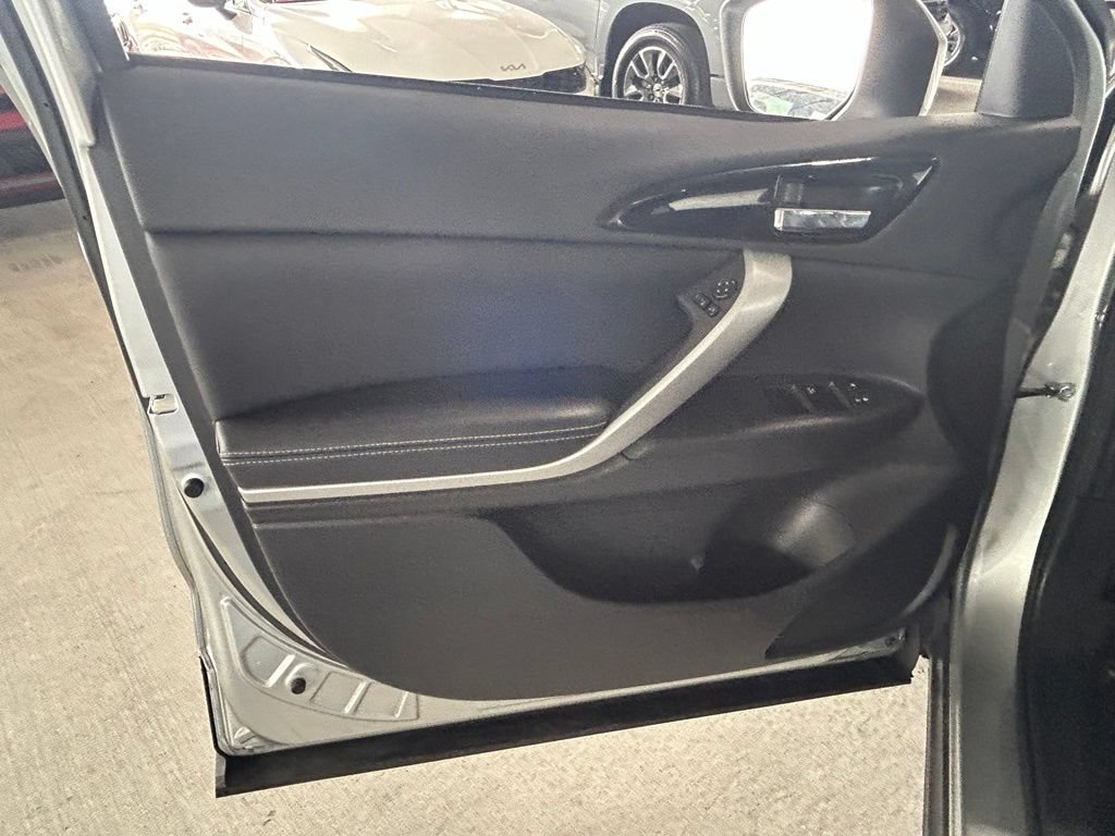 Used 2022 Mitsubishi Eclipse Cross SE FWD image 19