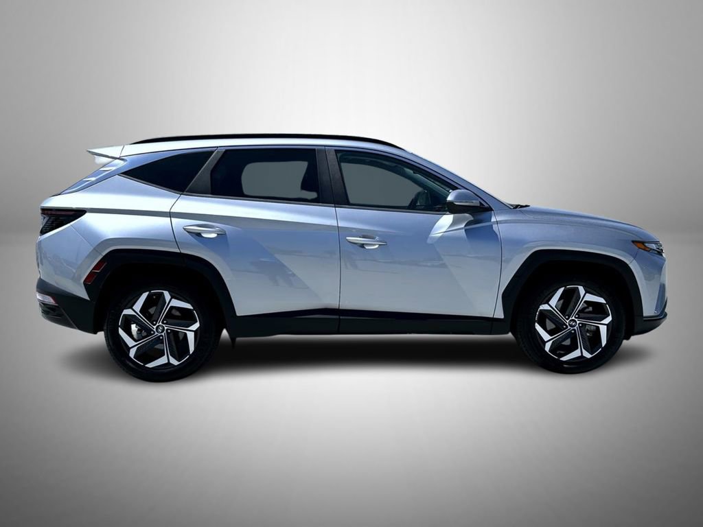 Used 2022 Hyundai Tucson SEL w/ Convenience Package FWD image 4