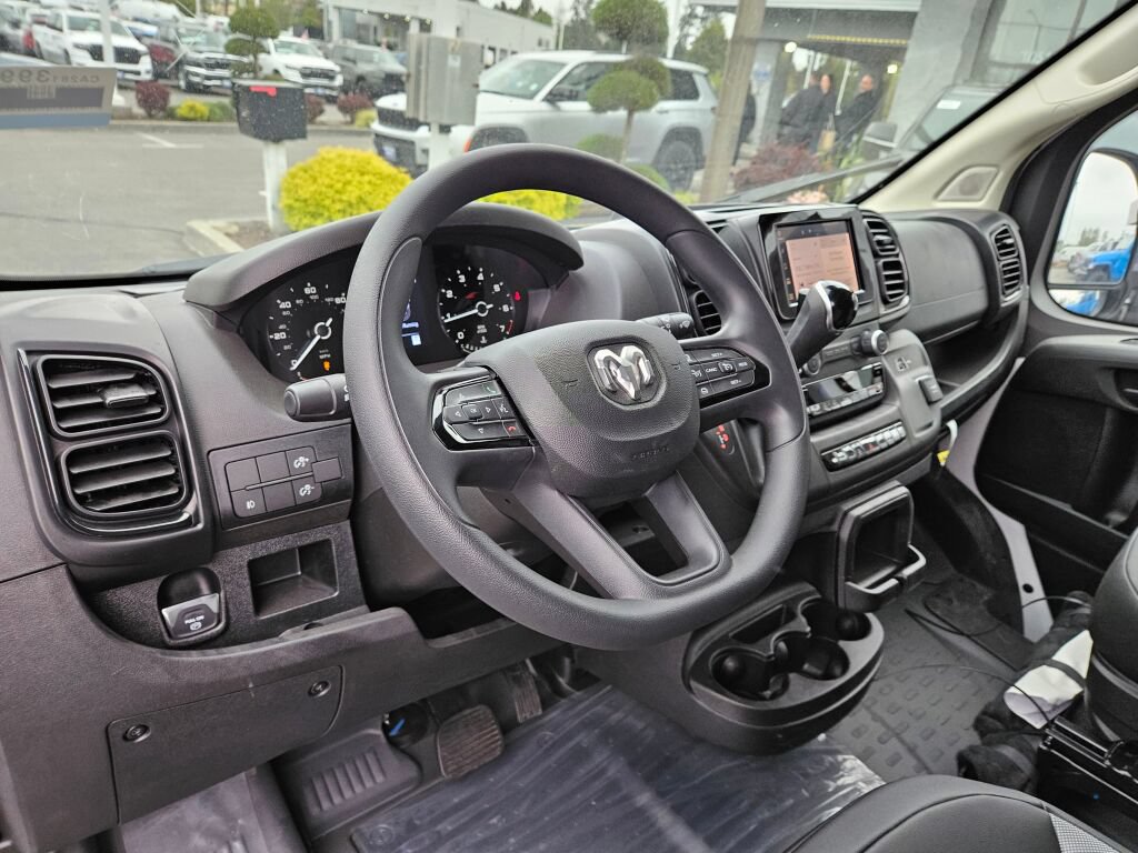 Used 2025 RAM ProMaster 3500 w/ Convenience Group FWD image 17