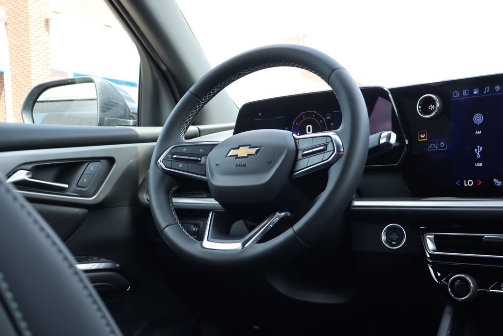 New 2026 Chevrolet Traverse LT FWD image 50