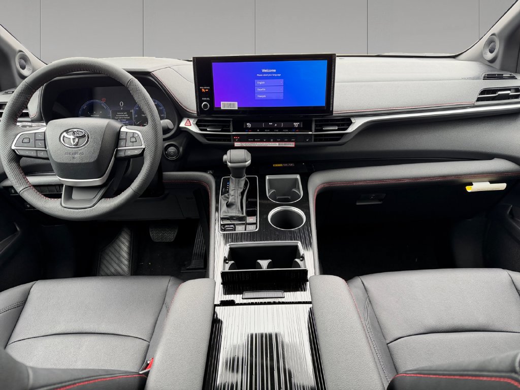 New 2026 Toyota Sienna XSE FWD image 13