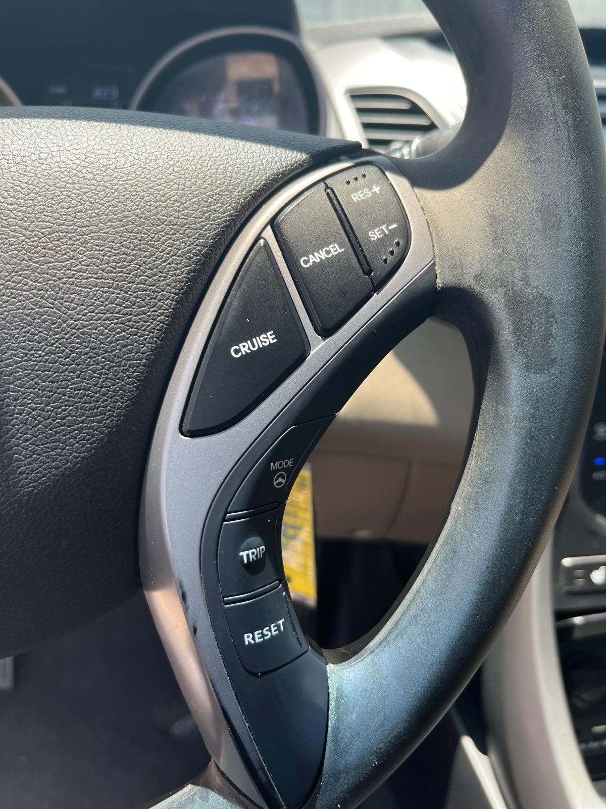 Used 2015 Hyundai Elantra Limited FWD image 21