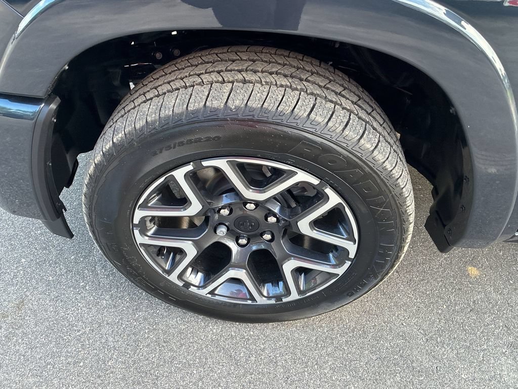 New 2027 RAM 1500 Laramie w/ Laramie Preferred Package AWD/4WD image 11