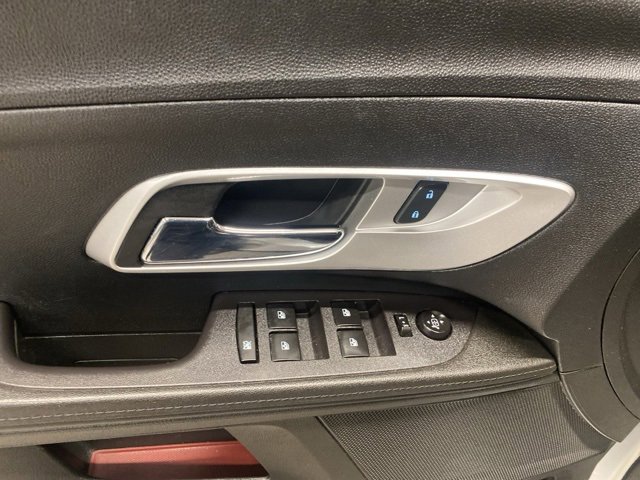 Used 2017 Chevrolet Equinox LS image 24