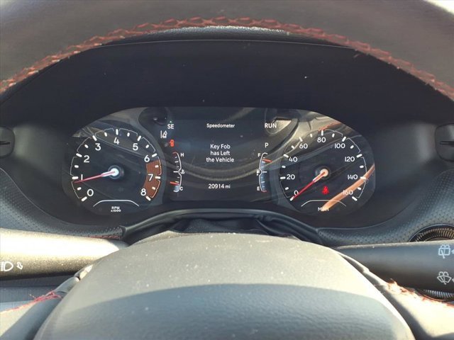 Used 2022 Jeep Compass Trailhawk image 20