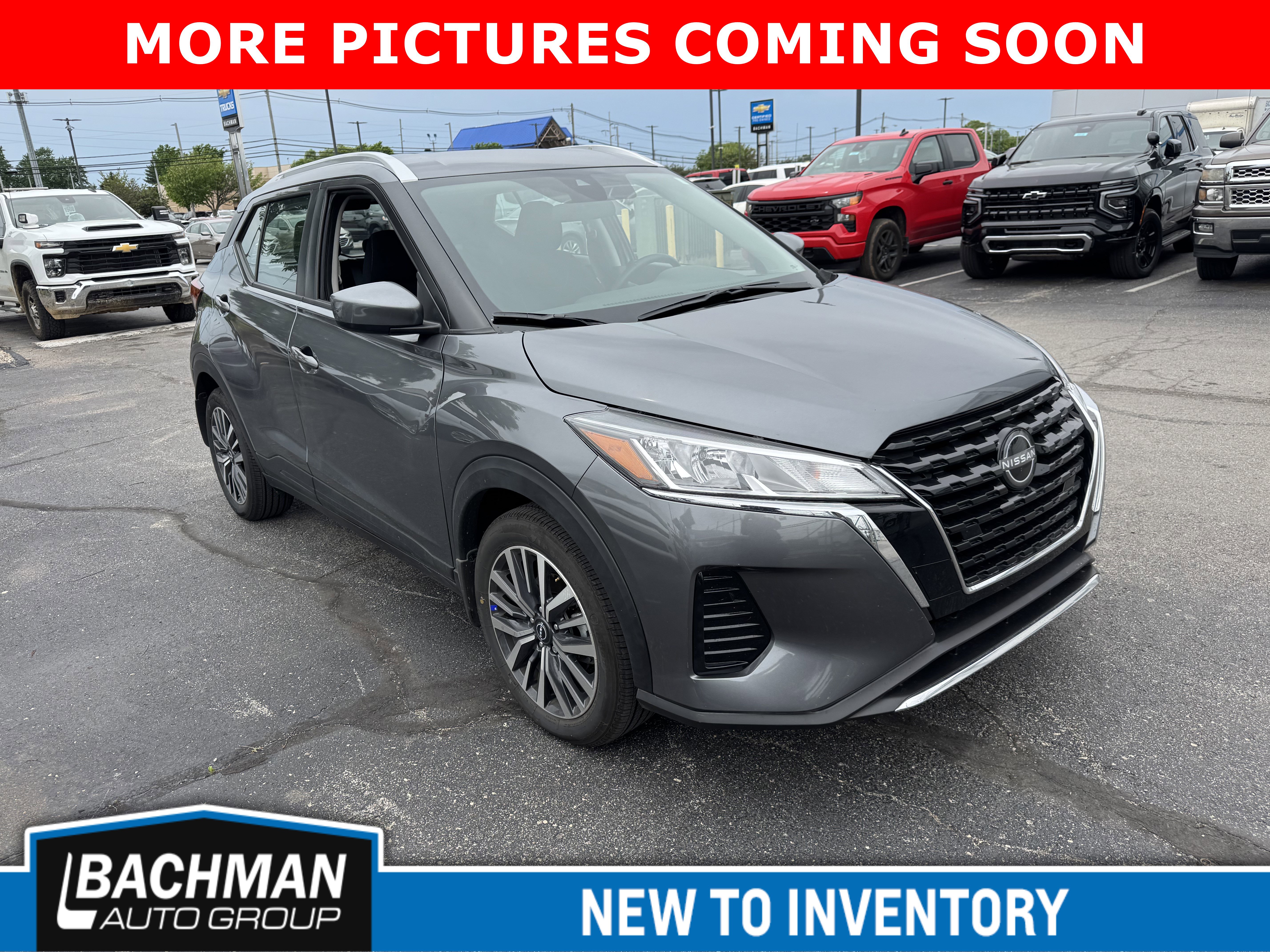 Used 2022 Nissan Kicks SV