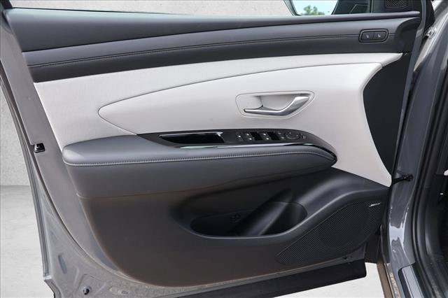 New 2026 Hyundai Tucson Limited AWD/4WD image 12