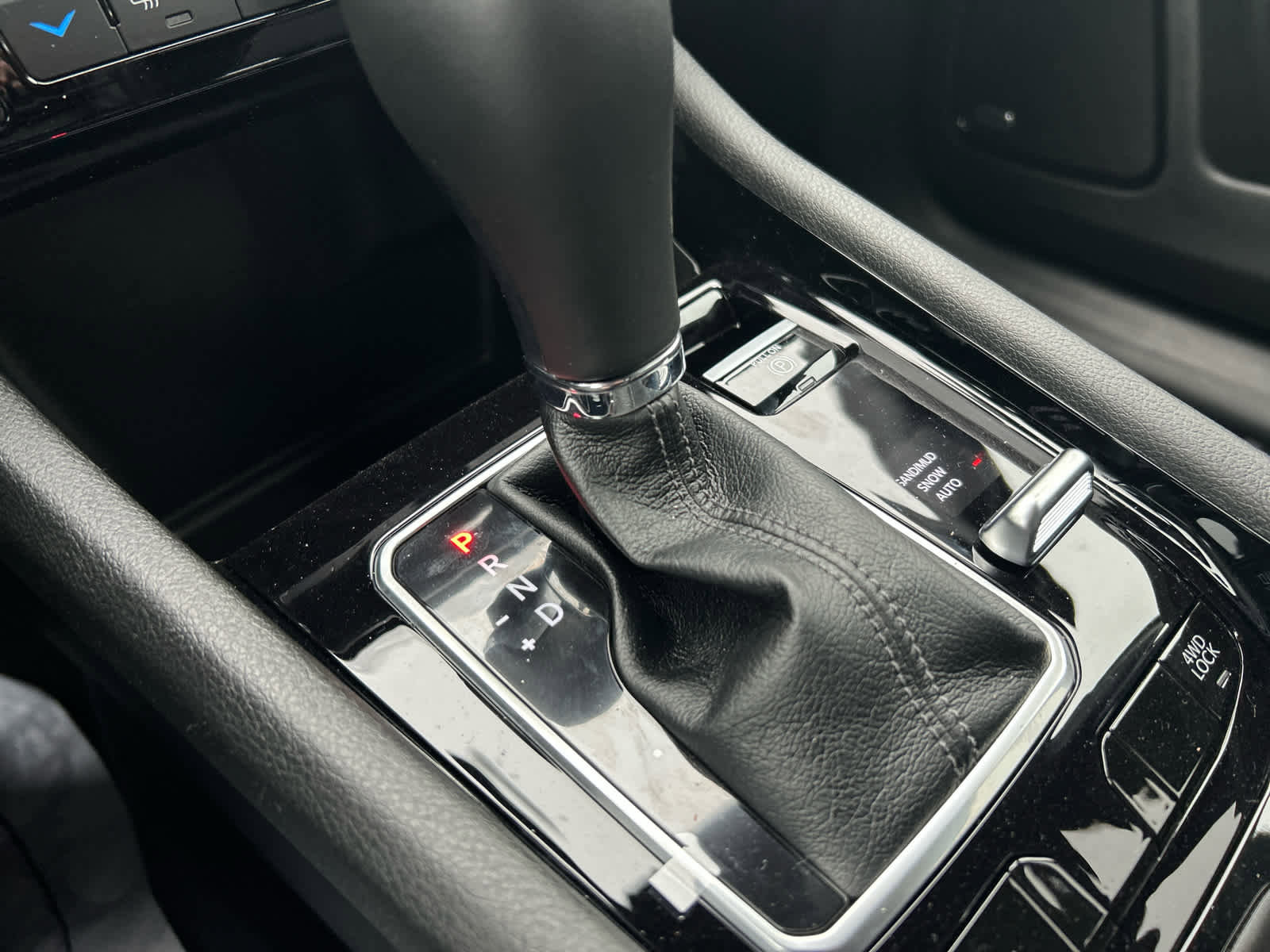 New 2026 Jeep Compass Limited w/ Sun, Sound & Navigation Group image 21