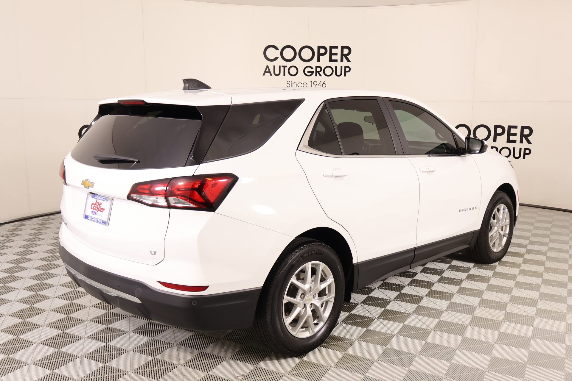 Used 2023 Chevrolet Equinox LT FWD image 20