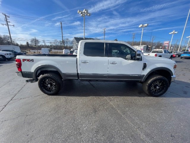 Used 2021 Ford F250 Lariat w/ Lariat Ultimate Package AWD/4WD image 8
