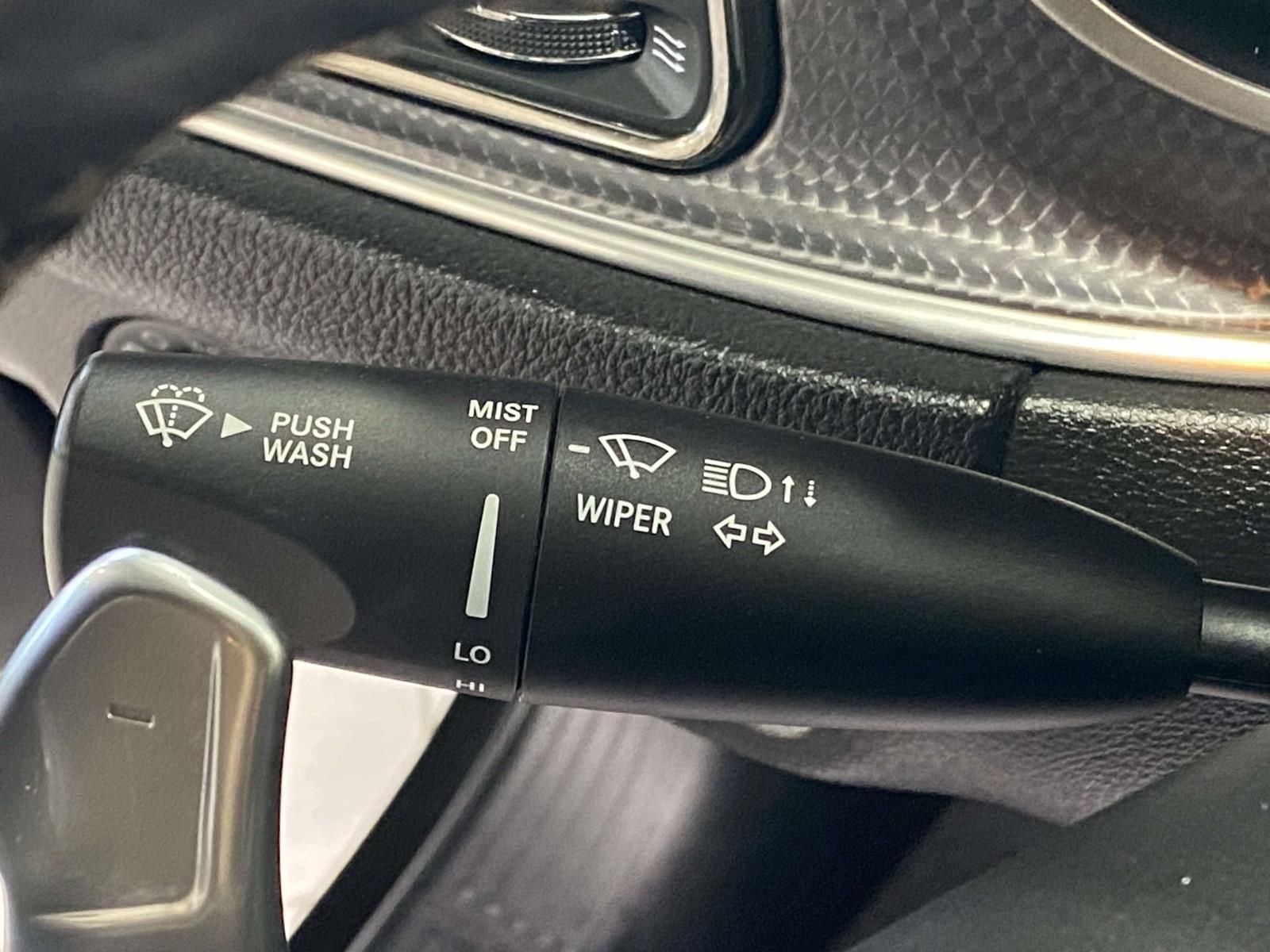 Used 2019 Dodge Challenger SRT Hellcat Redeye image 22