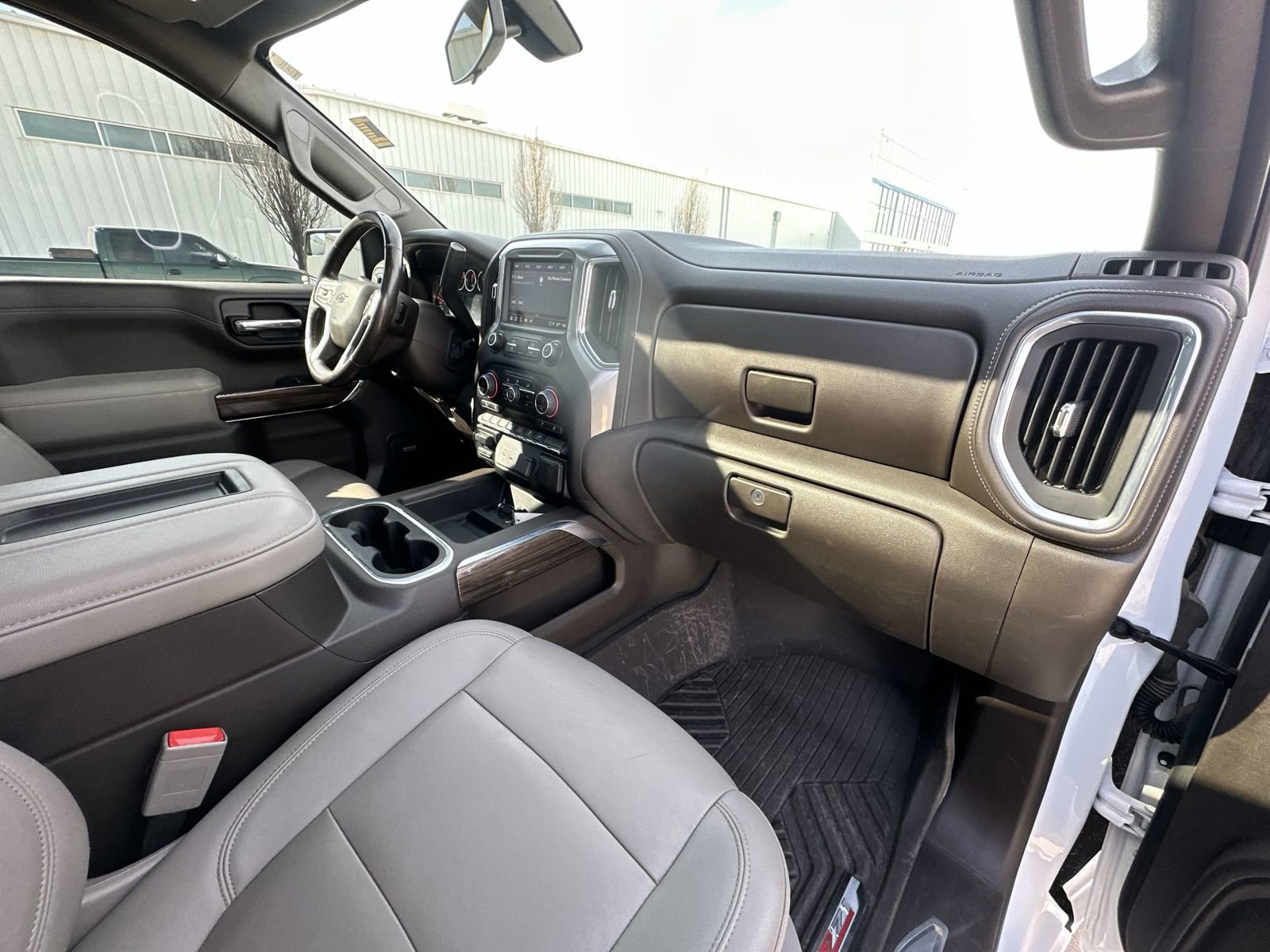 Used 2021 Chevrolet Silverado 1500 LT Trail Boss w/ Convenience Package II AWD/4WD image 29