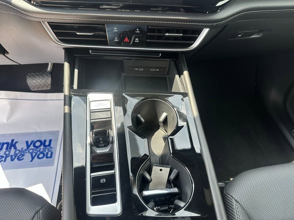 Used 2024 Volkswagen Atlas Cross Sport SE image 18