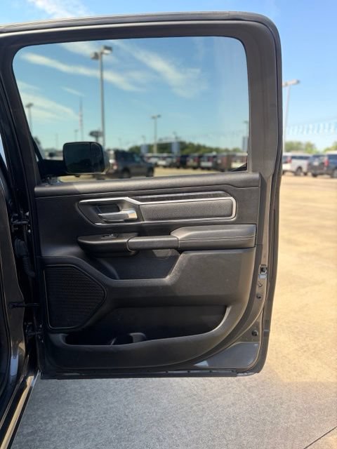 Used 2022 RAM 1500 Big Horn AWD/4WD image 15