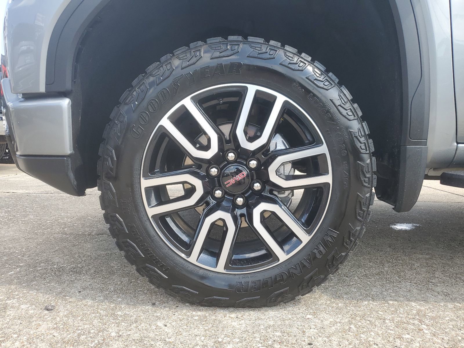 Certified 2026 GMC Sierra 1500 AT4 w/ AT4 Premium Package image 7