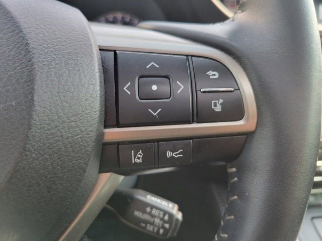 Used 2017 Lexus ES 350 w/ Ultra Luxury Package FWD image 32