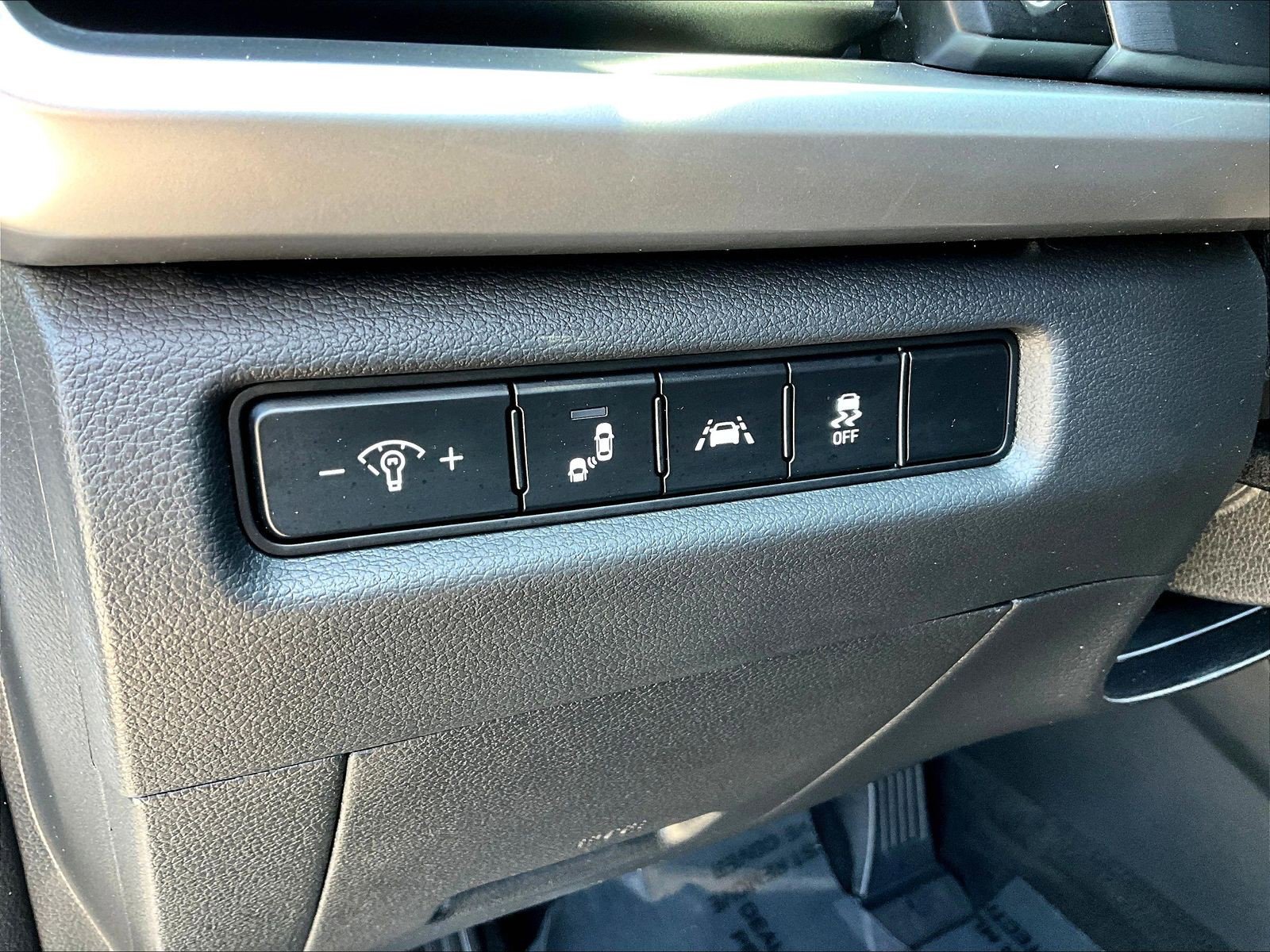 Used 2021 Kia Telluride S AWD/4WD image 38