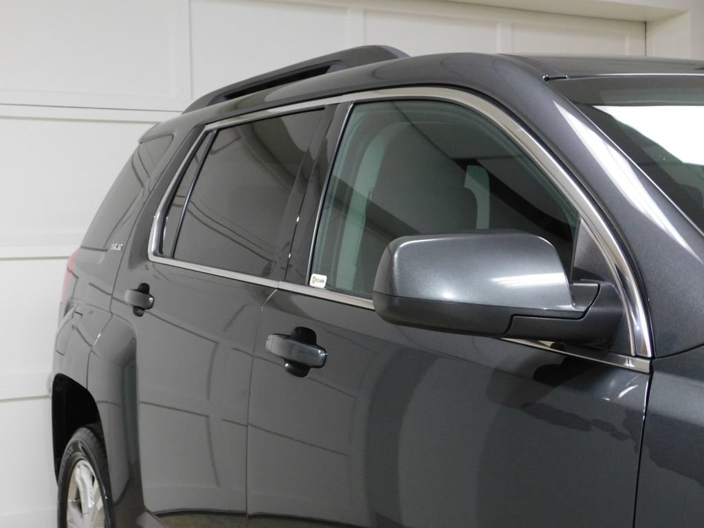 Used 2017 GMC Terrain SLE w/ Convenience Package AWD/4WD image 11