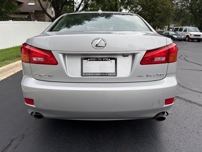 Used 2007 Lexus IS 250 AWD w/ Preferred Accessory Pkg image 7