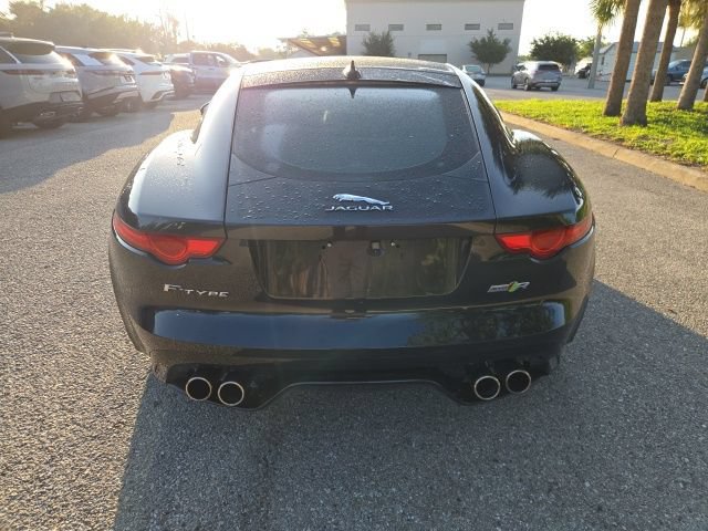 Used 2017 Jaguar F-TYPE R AWD/4WD image 4