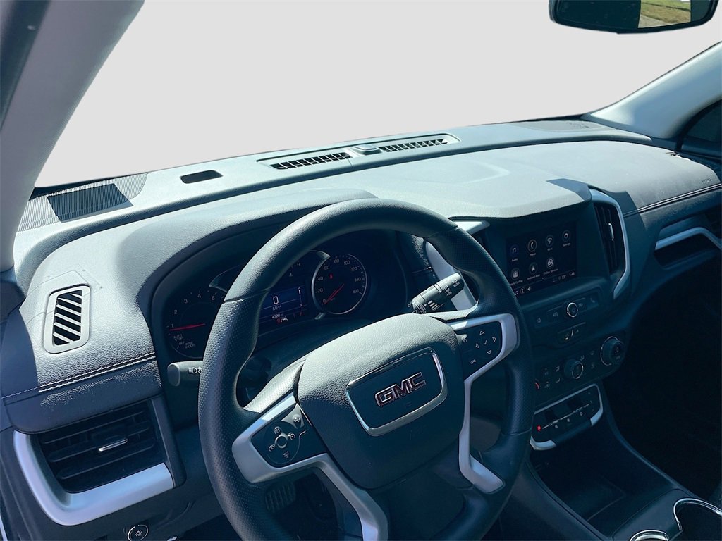 Used 2022 GMC Terrain SLE w/ Driver Convenience Package image 11
