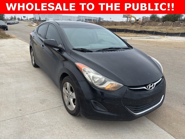 Used 2011 Hyundai Elantra GLS w/ Navigation Pkg 4