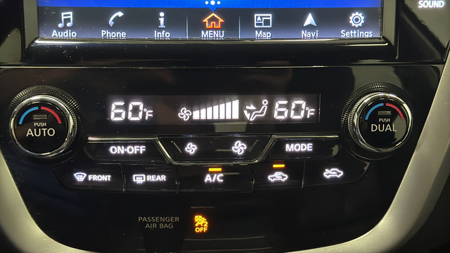 Used 2015 Nissan Murano SL w/ SL Technology Package AWD/4WD image 35