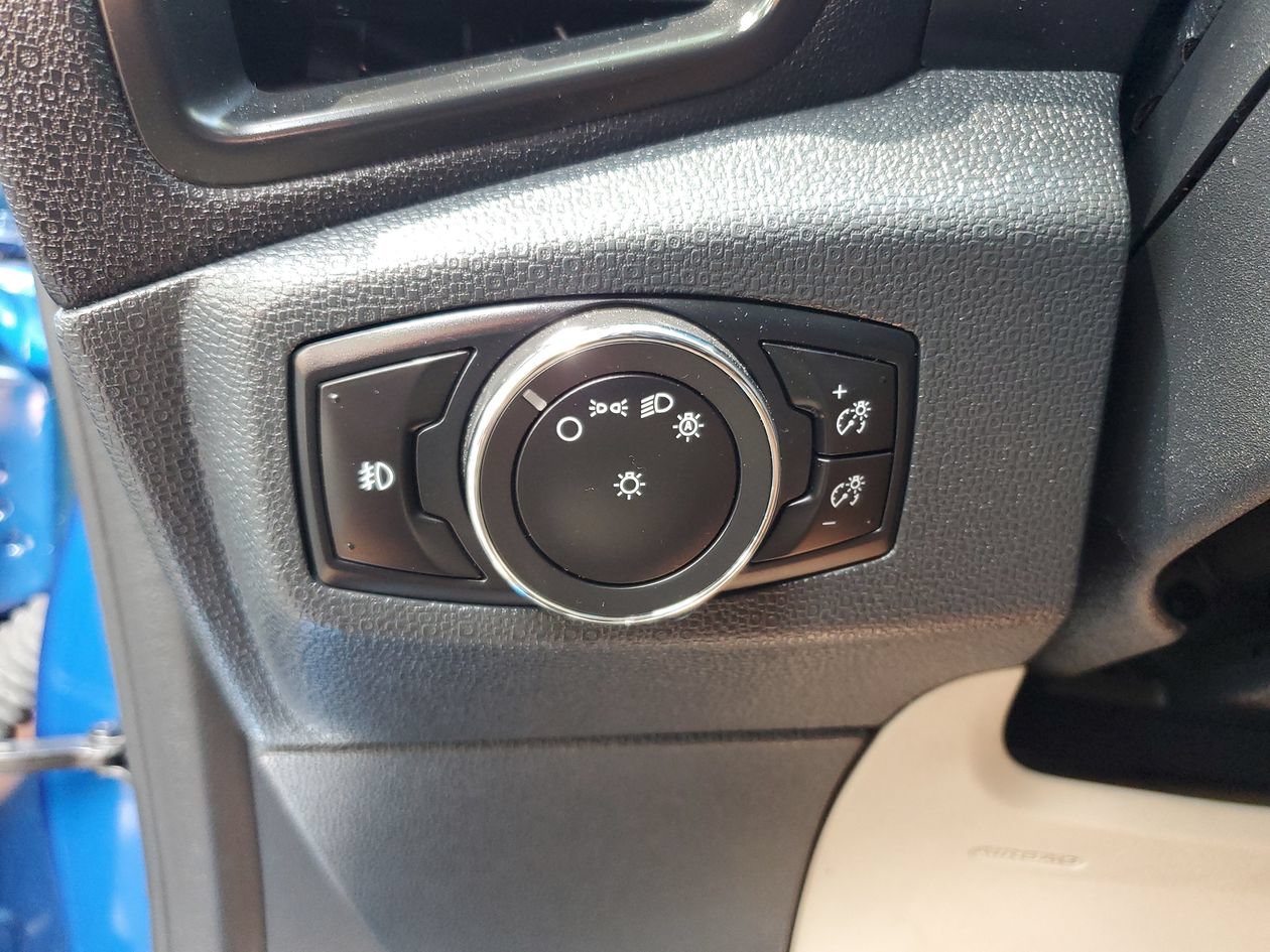 Used 2019 Ford EcoSport SE FWD image 28