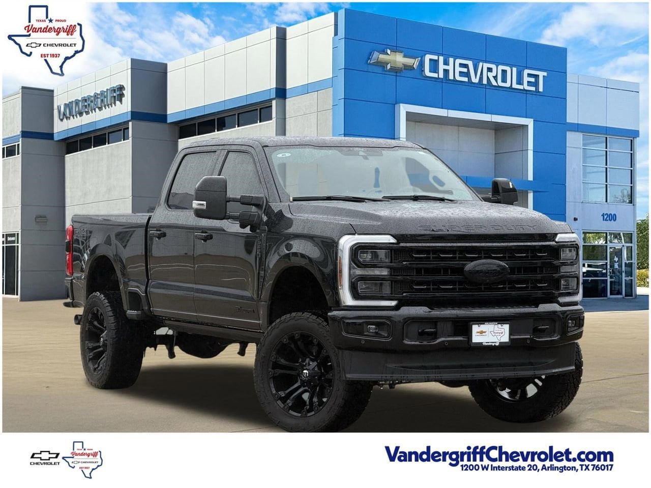 Used 2024 Ford F250 Platinum AWD/4WD image 1