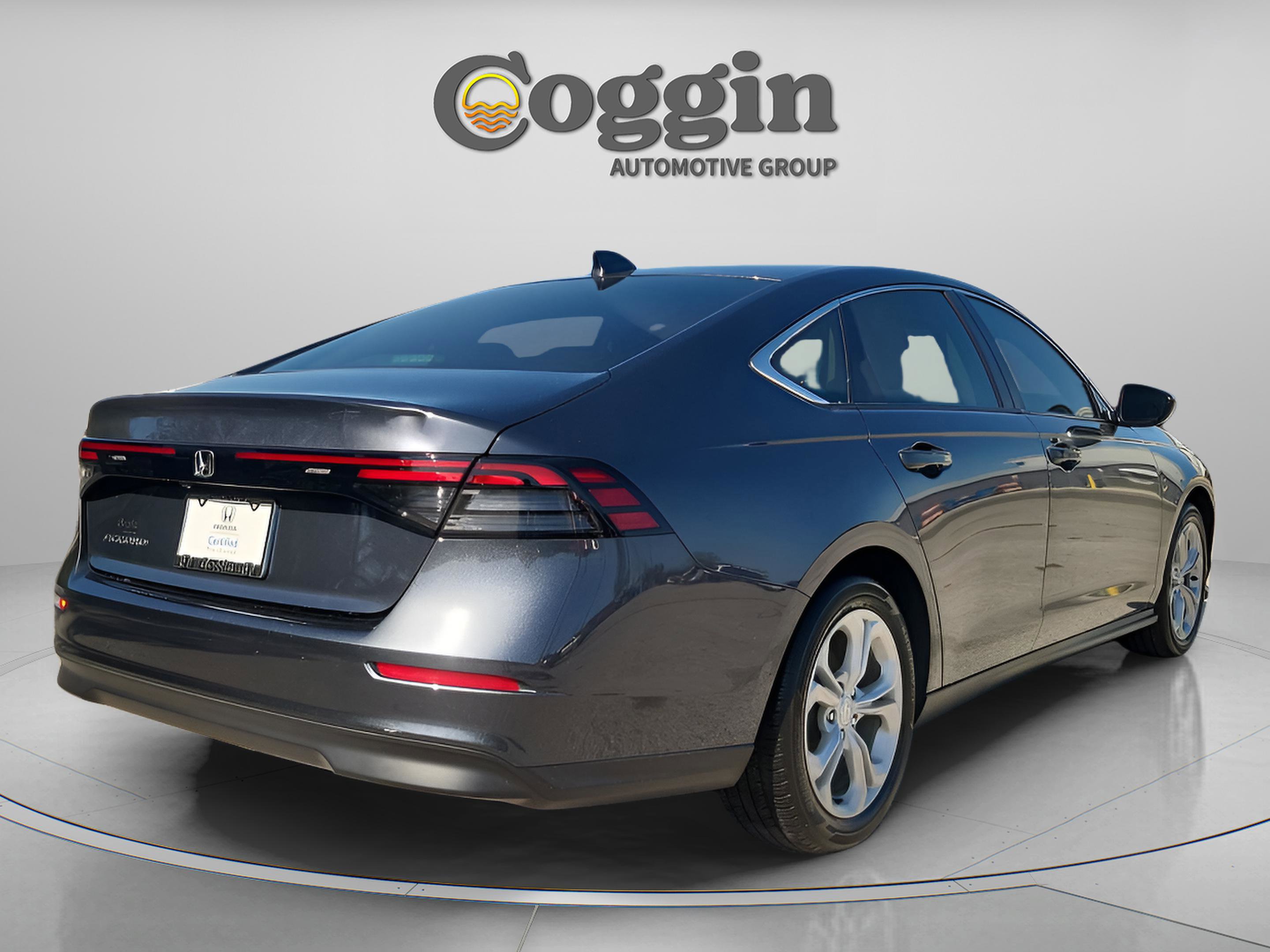 Certified 2023 Honda Accord LX image 6