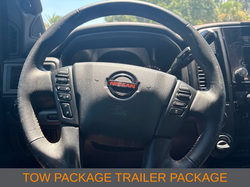 Used 2022 Nissan Titan PRO-4X w/ Pro-4x Convenience Package AWD/4WD image 10