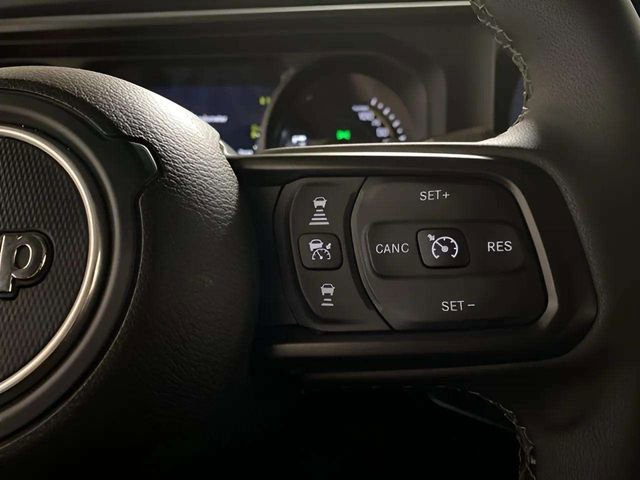 Used 2025 Jeep Wrangler Unlimited Rubicon 4xe w/ Convenience Group image 32