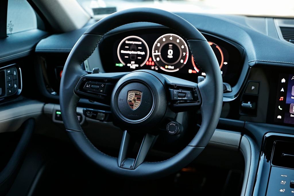 New 2026 Porsche Panamera 4 AWD/4WD image 28