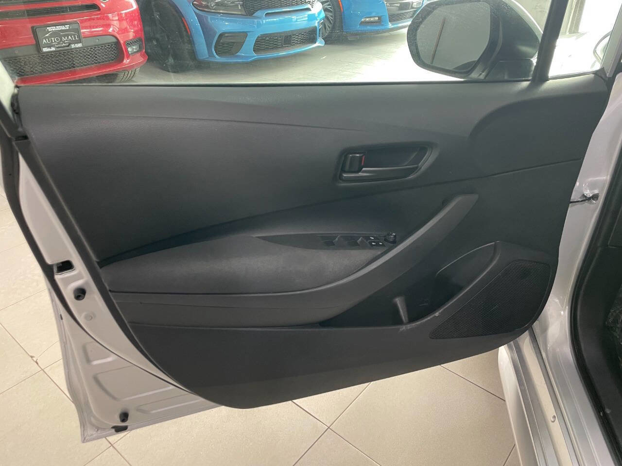 Used 2024 Toyota Corolla LE image 13