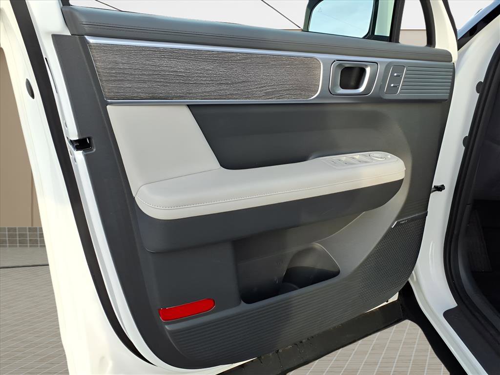 Used 2024 Hyundai Santa Fe Limited image 26