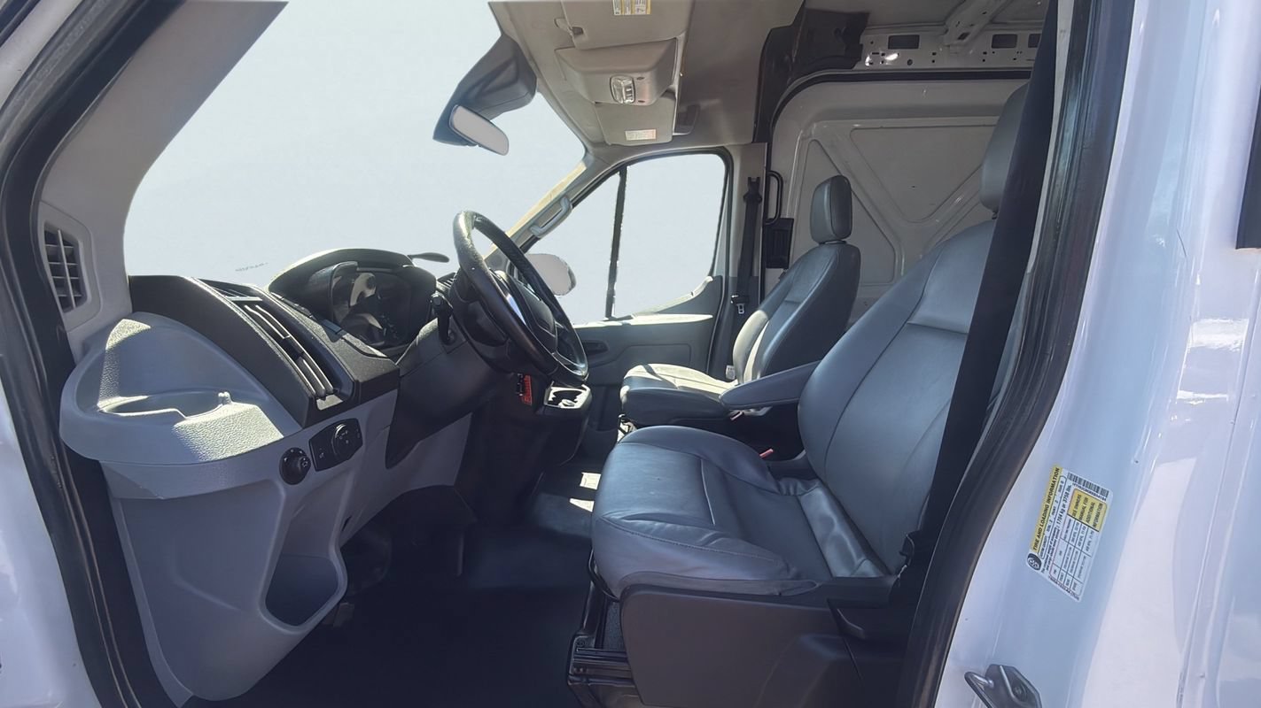 Used 2019 Ford Transit 250 148 Medium Roof RWD image 13
