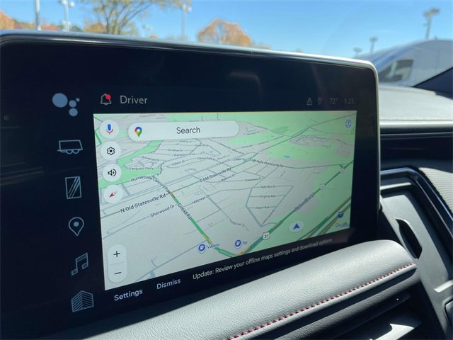 Used 2023 Chevrolet Suburban RST w/ Sport Performance Package image 8