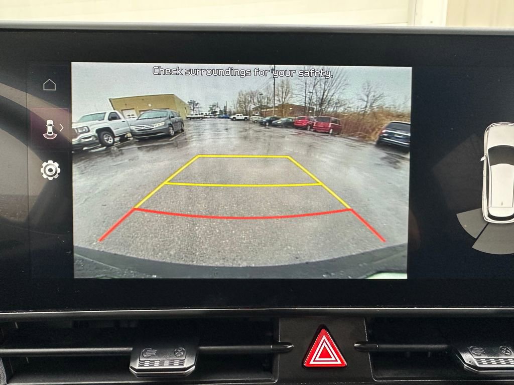 Used 2025 Kia Sportage EX image 7