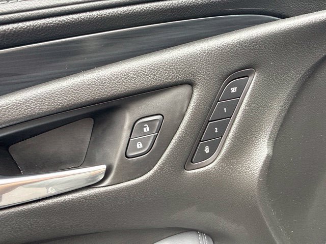 Used 2020 Buick Envision Premium w/ Driver Confidence Package AWD/4WD image 23