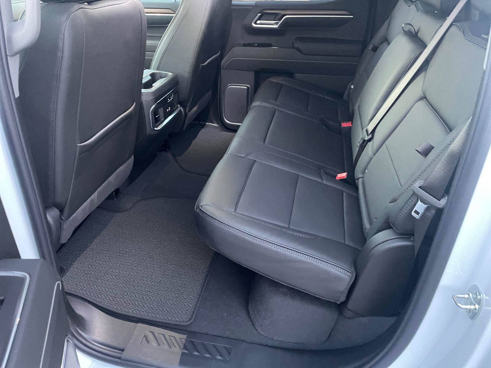 New 2026 GMC Sierra 1500 Denali image 13