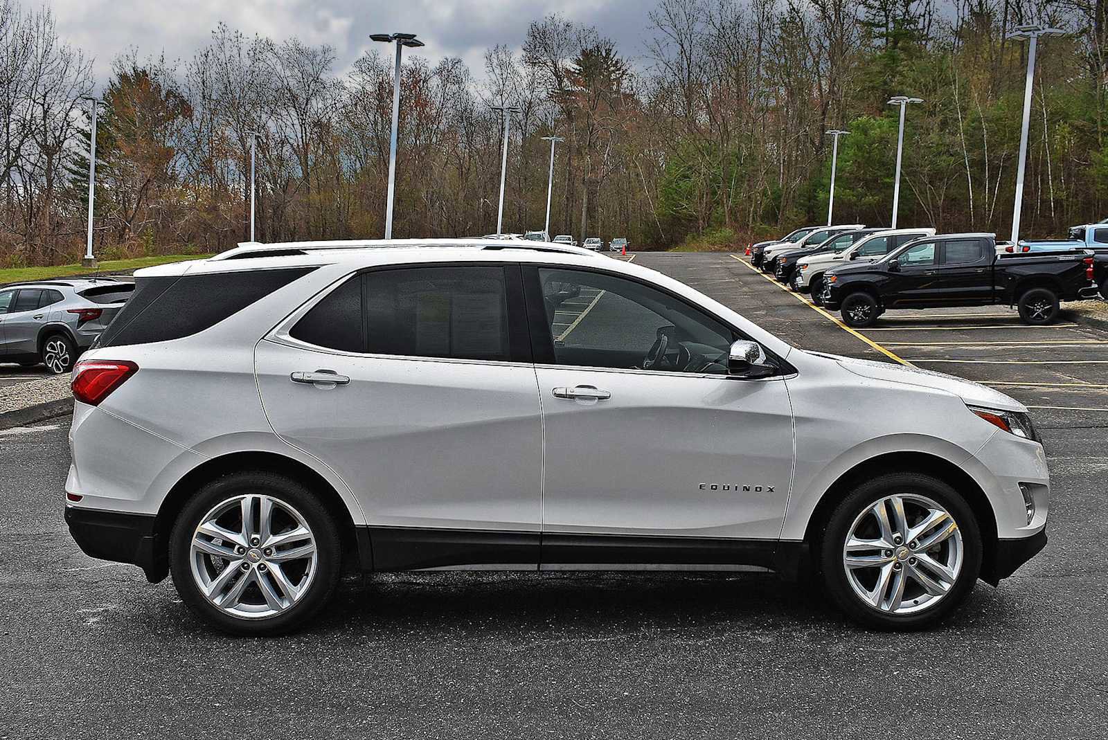 Used 2019 Chevrolet Equinox Premier AWD/4WD image 6