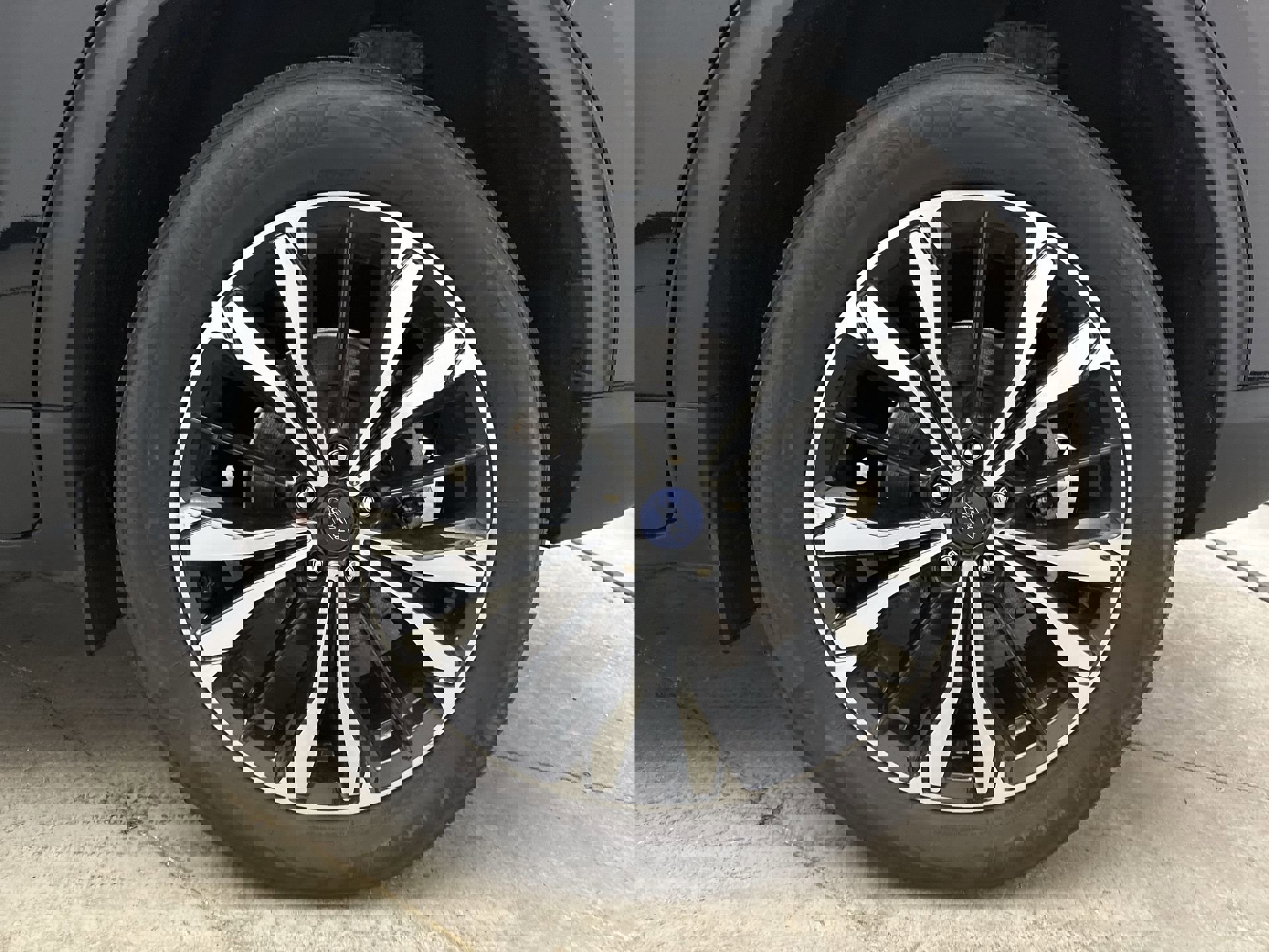 Used 2022 Ford Escape SEL w/ SEL Stealth AWD Package image 22