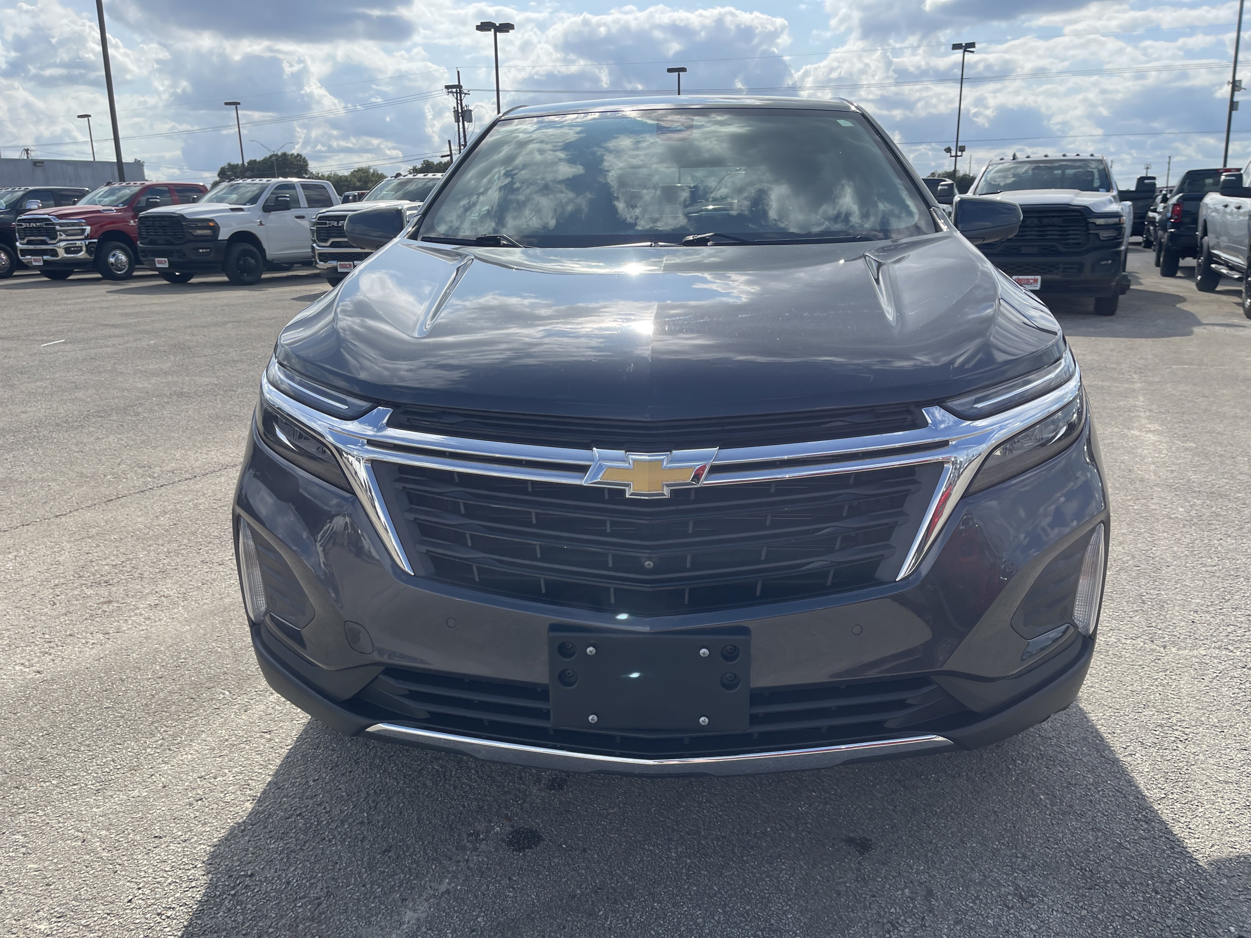 Used 2022 Chevrolet Equinox LT FWD image 9