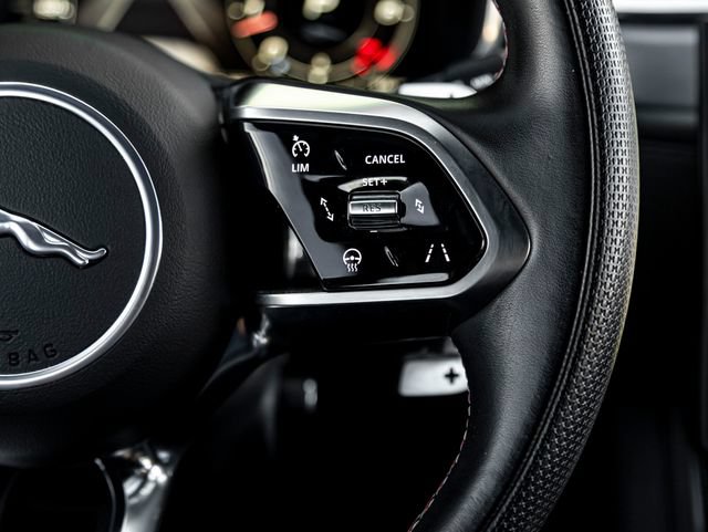 Used 2022 Jaguar F-PACE SVR AWD/4WD image 22